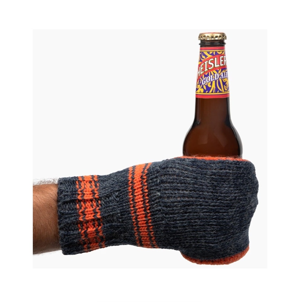Suzy Mitt Beer Mitten Beverage Holder Grey Orange Striped Knit Tailgate Football